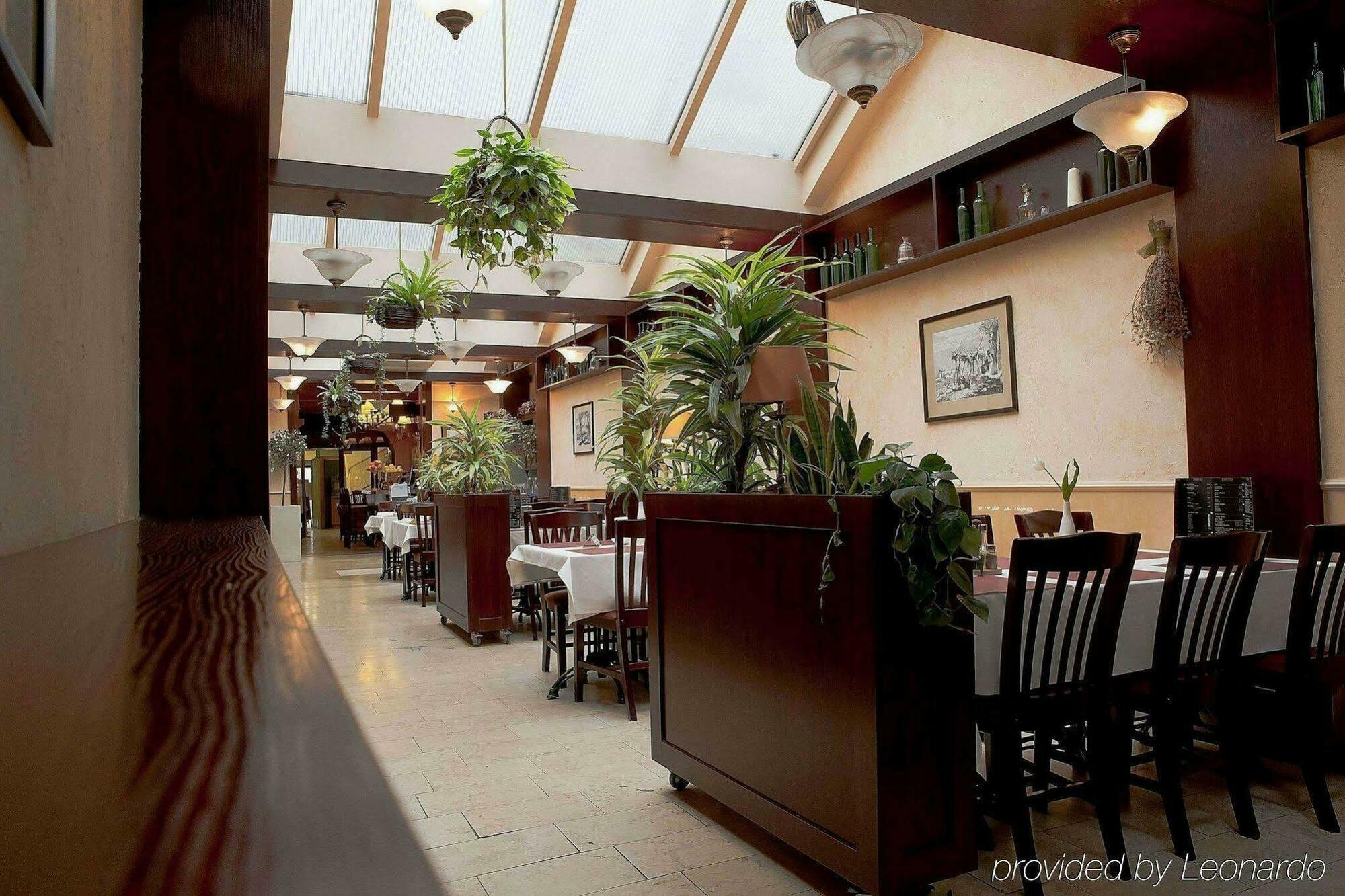 Hotel Floryan Old Town Cracovia Restaurante foto